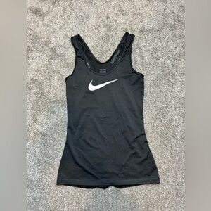 Women’s Nike Pro Black Tank Top (XS)